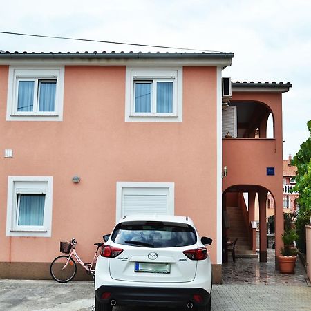 Apartments Milka Vodice Exterior photo